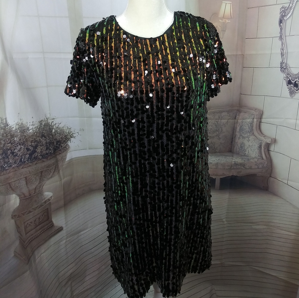❤️6 items for $25 sale!!❤️ Eleven22 Sequin Dress